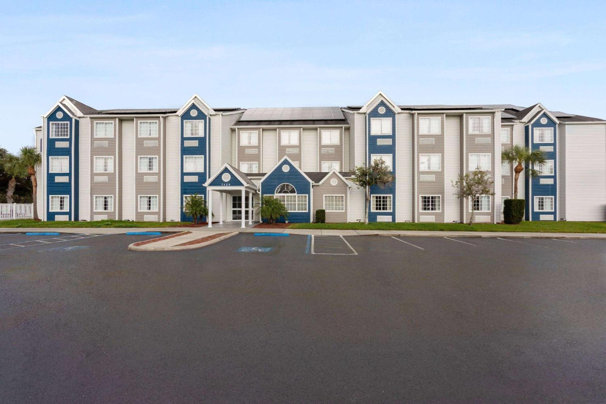 Microtel And - Zephyrhills